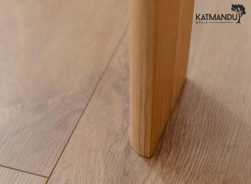 Detal nr9 stolika kawowego Katmandu Meble MONTI okrągły dębowy 61 cm
