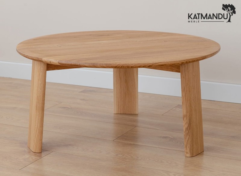 Aranż stolika kawowego Katmandu Meble MONTI okrągły dębowy 71 cm