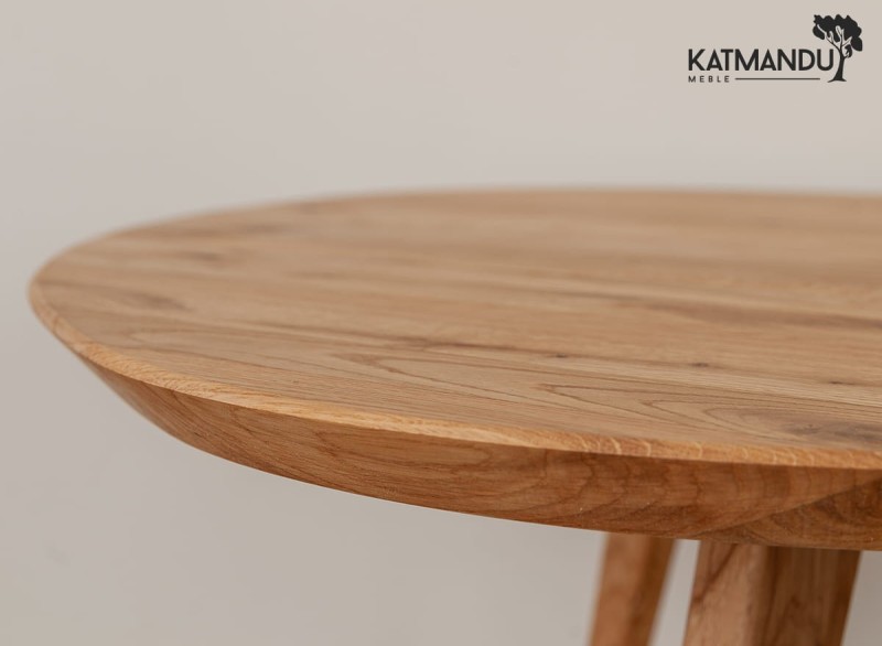 Detal nr3 - ława dębowa Katmandu Meble ORBETELLO ⌀ 90 cm