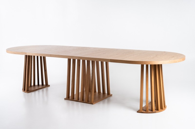 rozlozony-stol-furnirest-tavo-oval-na-nodze-podstawa-kolumnowa-szczebelki.jpg.jpg