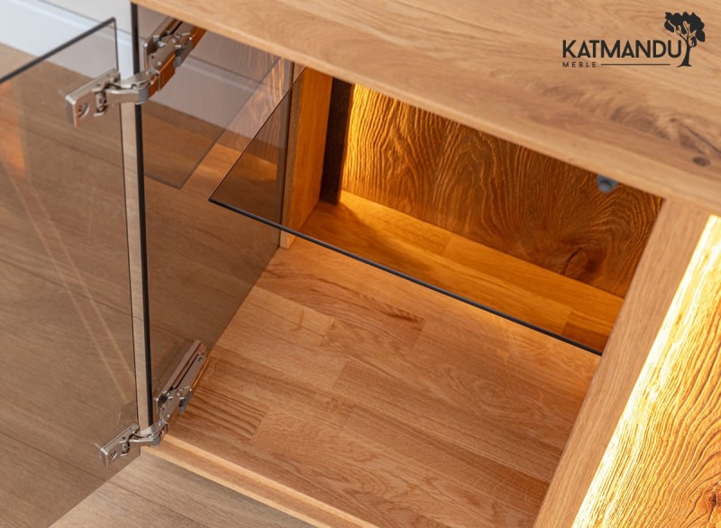 komoda-tv-debowa-z-przeszkleniem-oswietleniem-led-katmandu-collodi-detal4.jpg