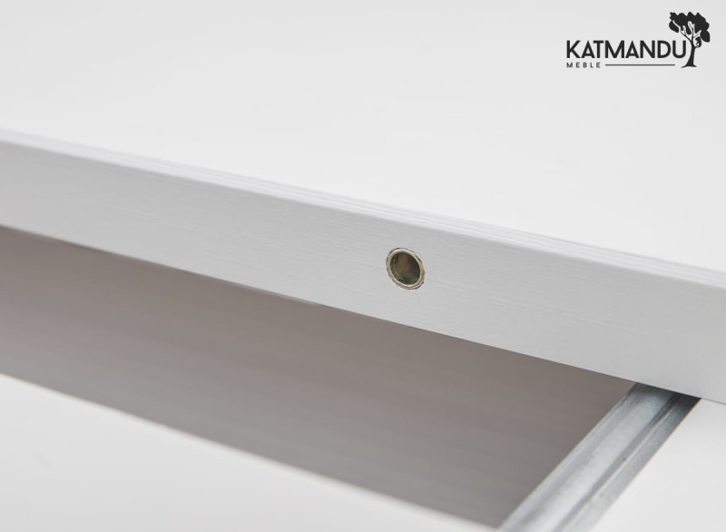 Stol-sosnowy-Belluno-Elegante-bialy (4).jpg