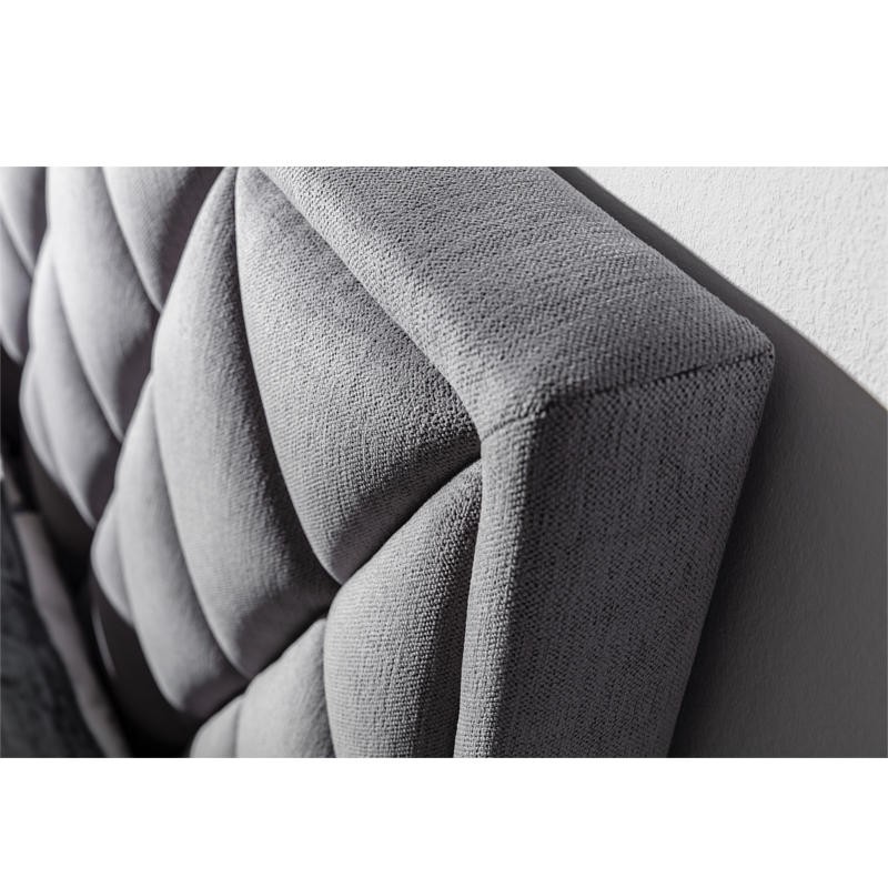 Łóżko Premium nr 22 - głeboko Pikowane  o kształcie plastrów miodu, mozliwość wyboru dwóch wysokości wezgłowia i dwóch wysokości korpusu  a także różnego rodzaju nóżek.