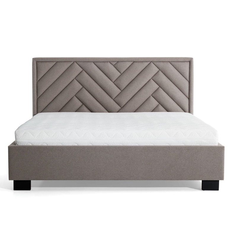 Łóżko Tapicerowane Premium 77 -  Wspaniałe ręcznie robione wezgłowie w kształcie jodełki, każdy element wezgłowia jest oddzielnie obijany materiałem i pojedyńczo montowany do wezgłowia, dlatego też sprawia on wrażenie trójwymiarowego.